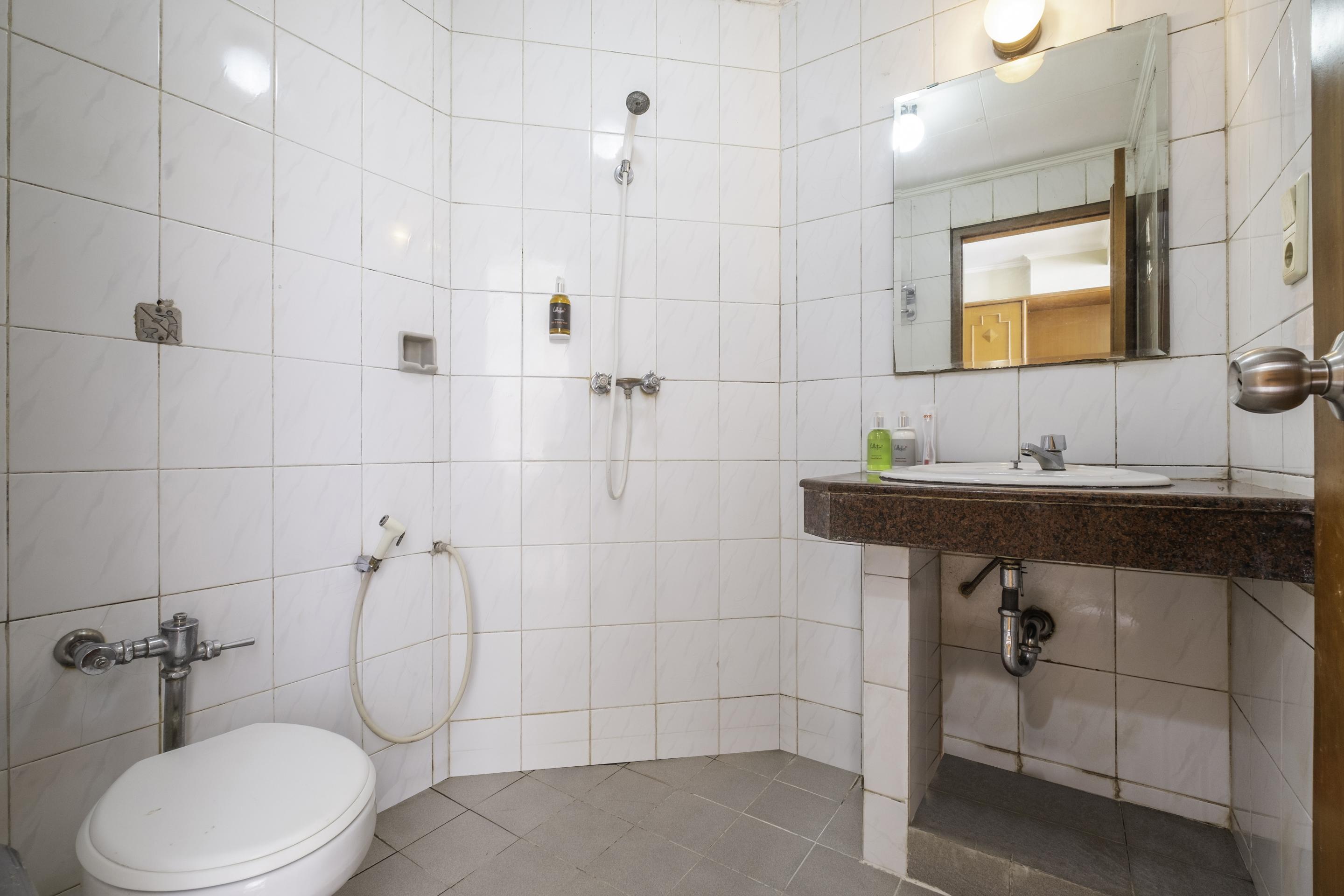 Collection O 25 Hotel Baltika Μπαντούνγκ Εξωτερικό φωτογραφία